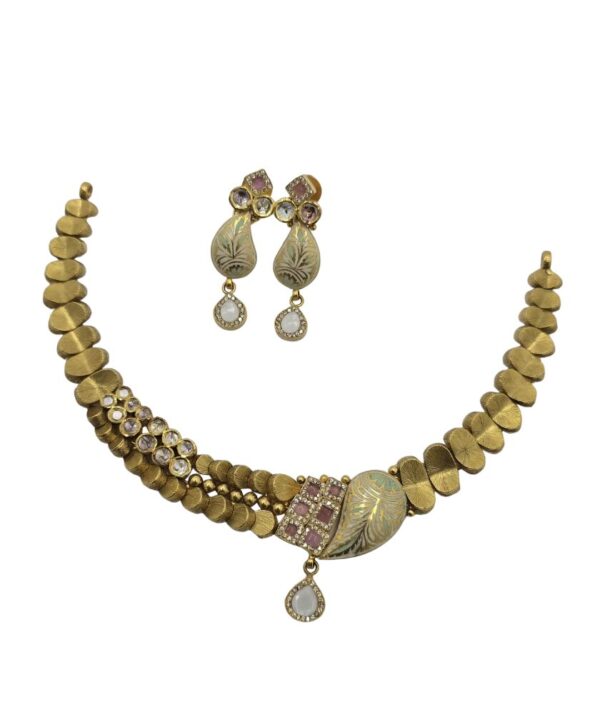 1 Aureline Necklace