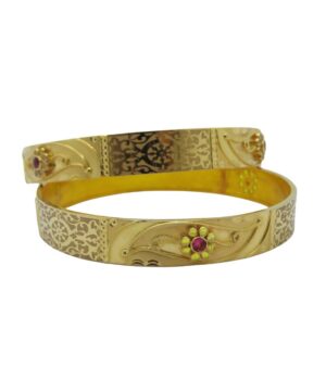 15 Sovereign Gold Bangles