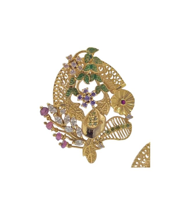 27 Vaelisse Gold