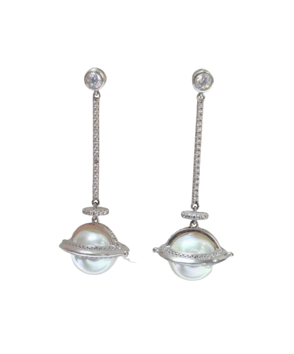 50 Orbitra Chic Hoops