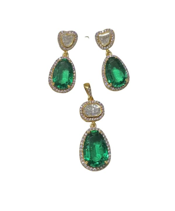 56 Emerald Queen Set