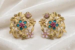EARRING
