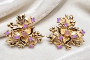 show-these-exact-gold-floral-earrings-with-light-p Earring