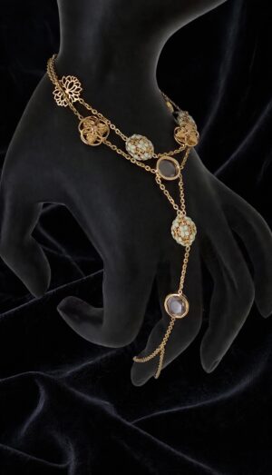 luxury_black_velvet_hand_chain FINGER BRACELET