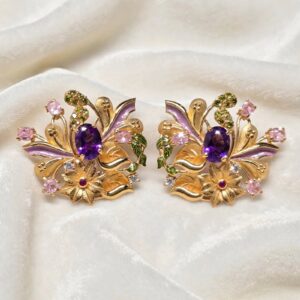 EARRING